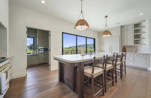 Calistoga House | Salmina Estate — Vineyard View Home