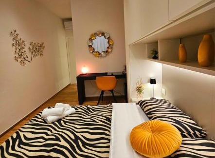 Centro Storico House | Salotto Corso Garibaldi