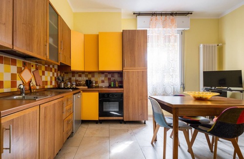 San Donato Apartment | San Donato Cozy Apartment by Wonderful Italy