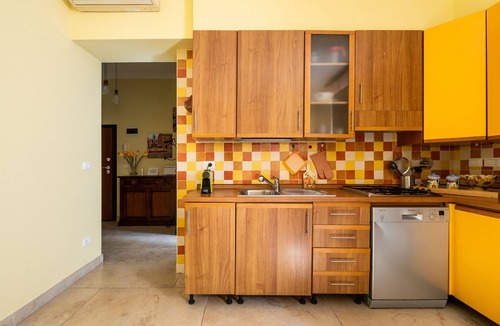 San Donato Apartment | San Donato Cozy Apartment by Wonderful Italy