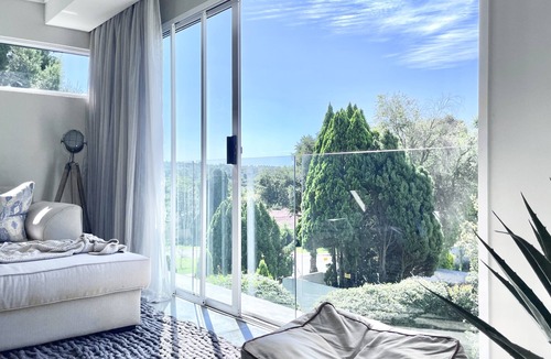 Greater Johannesburg Metropolitan Area Apartment | SandtonSmallestVilla