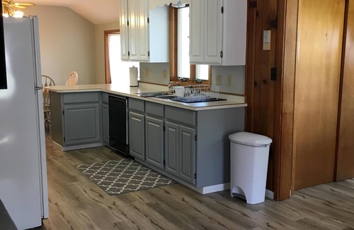 Battle Lake House | Sandy Shores Cottage on the Glendalough Trail
