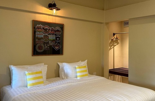 Ban Na Faek Hotel | Sawasdee Lagoon Camping & Restaurant