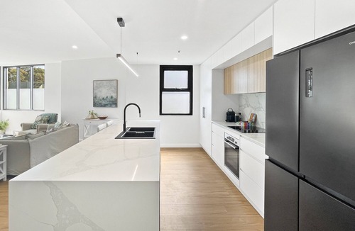 Batemans Bay Apartment | Scenic Batemans Bay Stay Near Golf Course