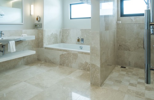 Sandbaai House | Schulphoek House