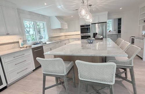Sea Pines House | SEA PINES, 3RD ROW BEACH HOUSE, GREAT LOCATION, NEWLY RENOVATED MAIN AREA