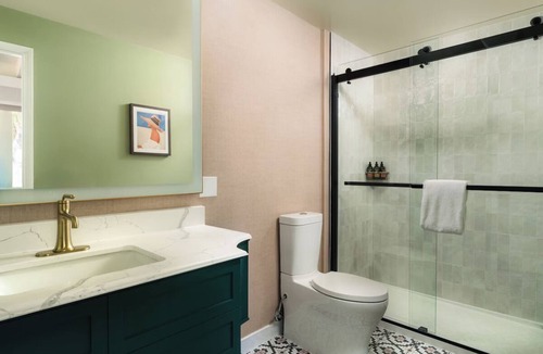 West Beach Hotel | Seaside Deluxe Retreat! Cozy Stay w/Pool, Gym, Bikes & Coastal Adventures!