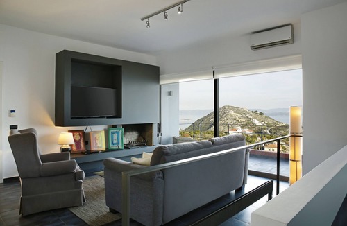 Marathon Villa | Seaview Salty Schinias, is a stunning private house with amazing view!