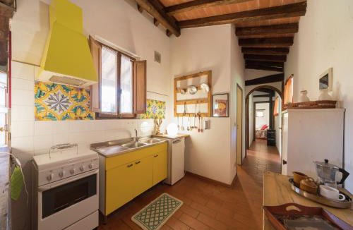 San Marcello Pistoiese Ski Chalet | Secluded Chalet with Pool