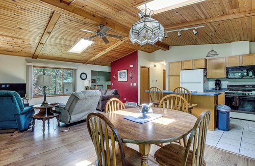 New Chester House | Secluded Central Wisconsin Escape