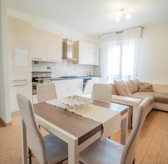 Fiorano Modenese Apartment | Senna Apartment - Near Ferrari & Maranello - Self check in H24 - 6 Sleeps