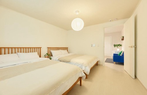 Yongsan-gu Apartment | Seoul Station AREX 2BR Private 명동 홍대 DDP