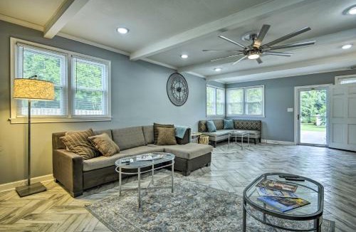 Greensboro House | Serene Home on Pond - 5 Mi to Dtwn Greensboro