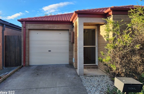 Watson House | Serenity Awaits: Your Private Oasis Just Minutes Away From the City