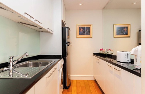 Yan Nawa Apartment | SERVICED 2 BED MODERN ORIENTAL SKYVILLA