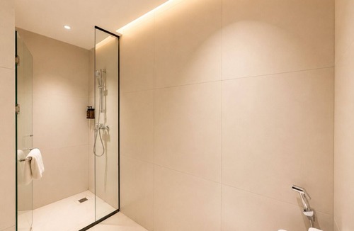 Melawai Hotel | SHANKEE Hotel Melawai Blok M Jakarta