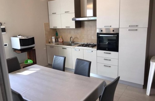 Tagliata Apartment | Sicily house 100 mt from the sea, garden, climate, terrace, laundry room