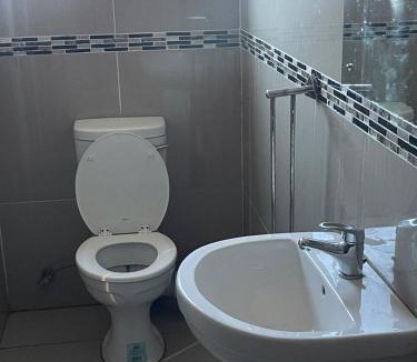 Greater Johannesburg Metropolitan Area Hotel | Signature Hotel