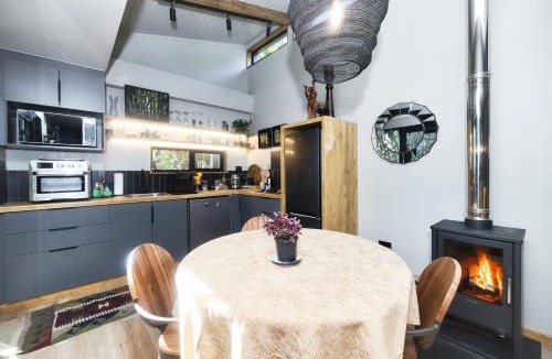 Van Dyks Bay Apartment | Singbos, Forest Cabin in Kleinbaai