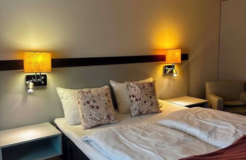 Kirkenaer Hotel | Skaslien Gjestgiveri