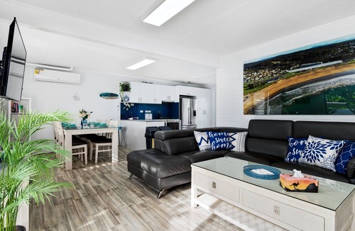 Malua Bay House | SKYES BEACH HOUSE | spas | sauna | arcade machines