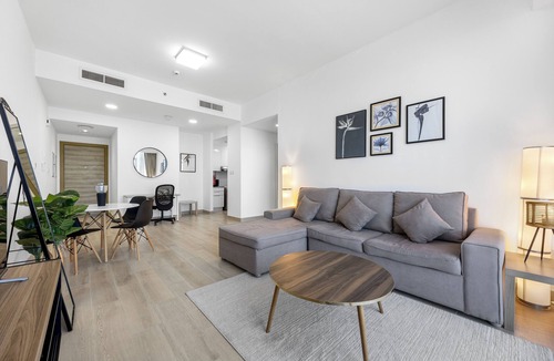 Jumeirah Village Circle Apartment | Skyline Views | Pool, & Gym in the heart of JVC