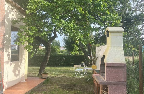 Calcinaia House | Small barn with exclusive garden