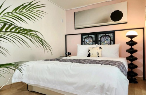 Namyeong-dong Apartment | Sol Stay Seoul "1min from Sookmyung Women's Univ Station"