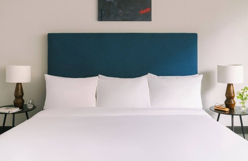 Connecticut Ave - K Street Apartment | Sonder The Quincy | Accessible King Room+