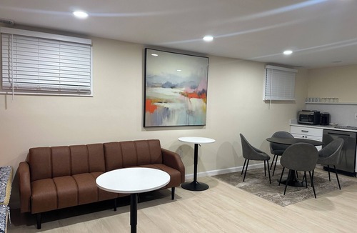 Bethesda Apartment | Soothing 1-bedroom apartment in welcoming Bethesda nr Metro & NIH