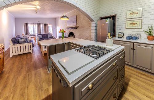 Van Dyks Bay House | Southern Right Guest House