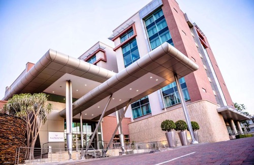 Greater Johannesburg Metropolitan Area Hotel | Southern Sun Rosebank, Johannesburg