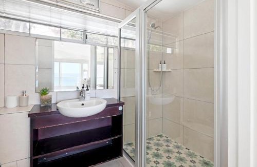Green Point Villa | Spacious 3 Bedroom Villa BBQ Pool Ocean View