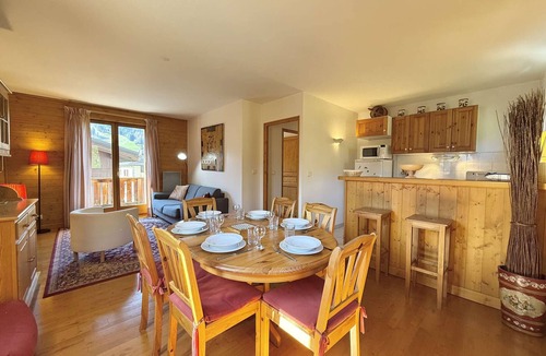 Praz-sur-Arly Apartment | Spacious 3-Room Apartment in Praz-Sur-Arly, Sleeps 6, Central Location, Parking Included