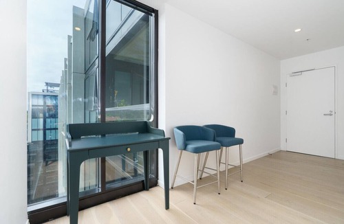 Reid Apartment | Spacious 3BR Apartment in the Heart of the City