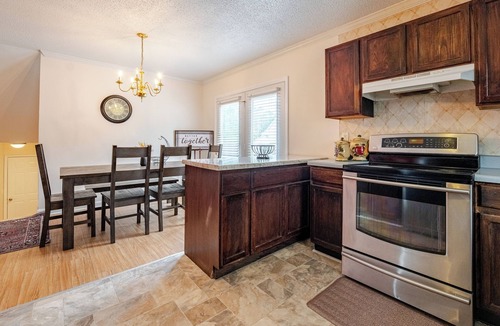 Greensboro House | Spacious 4-bedroom house in enchanting Greensboro near UNCG