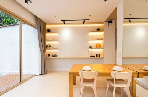 Wattana Villa | Spacious 4BR Muji Home with Loft & Pool in Ekkamai