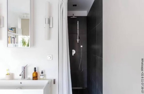 Jordaan Apartment | Spacious and charming Amsterdam-Jordaan home