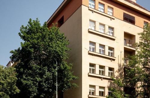 Prague 3 Apartment | Spacious and Relaxed 2BR Ap for Friends and Families