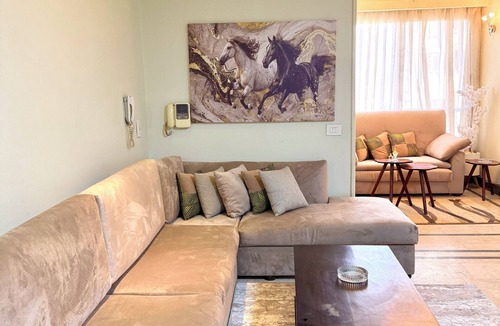 Al Duqqi Apartment | Spacious apartment in Cairo, next to the Spanish Embassy and the Nile Corniche