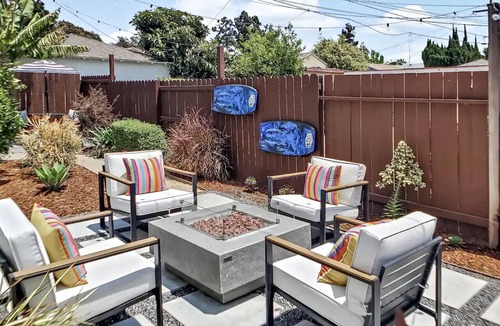 Washington Culver Apartment | Spacious Apt. Min to Downtown Culver City & Venice Beach