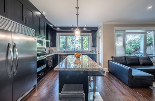Canyon Heights House | Spacious family house in a great neighborhood