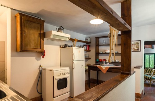 San Marcello Piteglio House | Spacious Holiday Home with shared pool