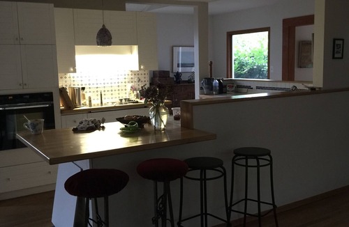 West Vancouver House | SPACIOUS home 3 bd * Reviews 5 min to BEACHES MTNS GOLF 20 min CITY has it all!n