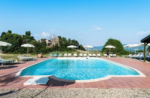 Montecastelli Apartment | Spacious one-bedroom apartment