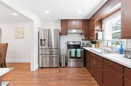 Burlington House | Spacious Private Retreat Near Greensboro & Durham!