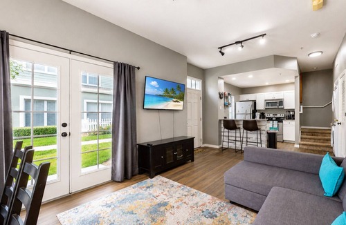 Venetian Bay Villages House | Spacious townhouse with jetted tub, game room, heated pool & fitness amenities