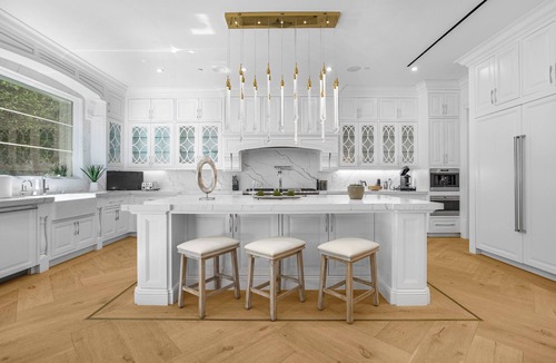 Melrose House | Spaulding Ave Farmhouse - Bespoke LA Home w/Pool & Home Theater