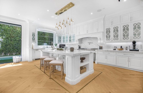 Melrose House | Spaulding Ave Farmhouse - Bespoke LA Home w/Pool & Home Theater