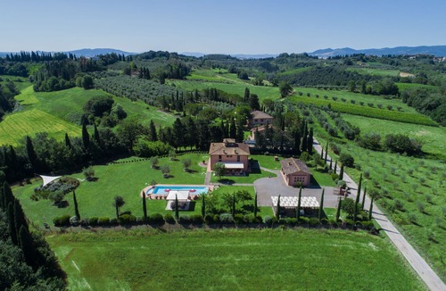Peccioli Villa | Special Offer! Holidays, (Villa Lestra 8 + 3) Area Volterra, San Gimignano, Pisa